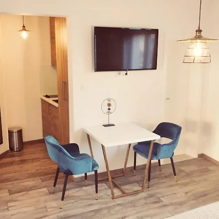 Apartment Park *