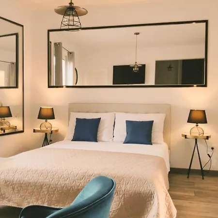 Park Apartment